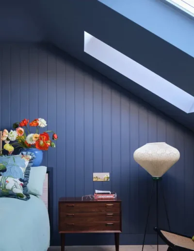 Inspiración dormitorio techo color azul